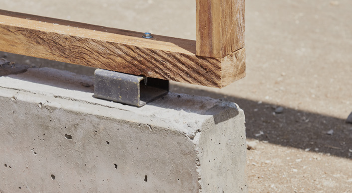 Concrete up stands